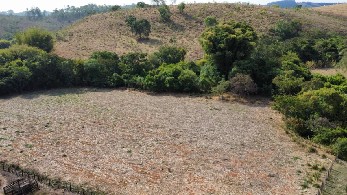 Fazenda, Zona Rural, 4 Quartos, 0 Vaga
