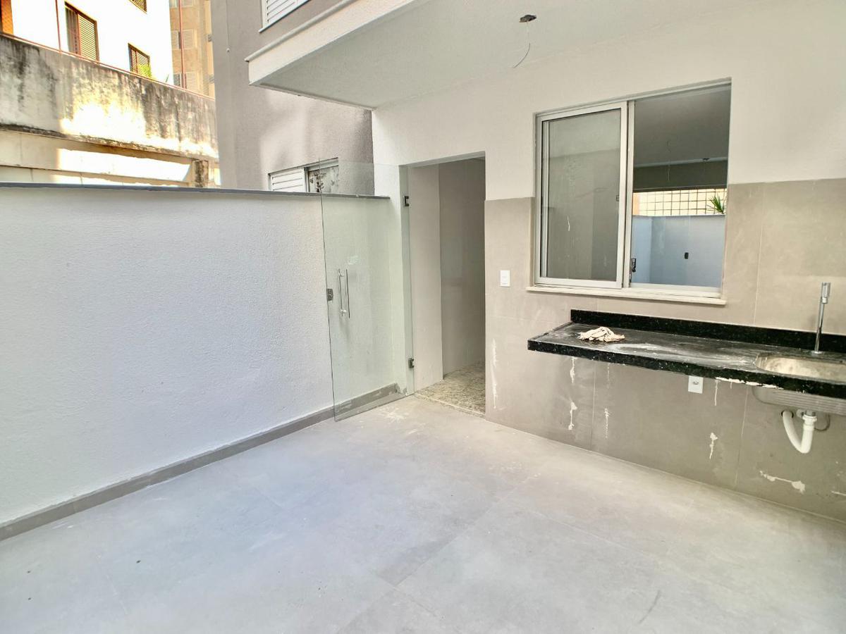 Apartamento, Serra, 2 Quartos, 1 Vaga, 2 Suítes