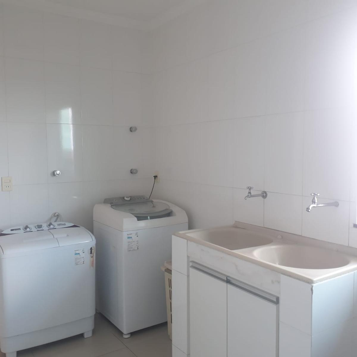 Casa, Heliópolis, 4 Quartos, 4 Vagas, 1 Suíte