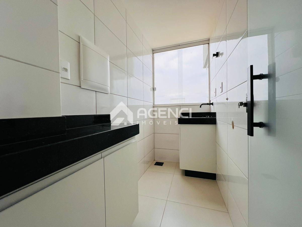 Apartamento, Cabral, 2 Quartos, 0 Vaga, 1 Suíte