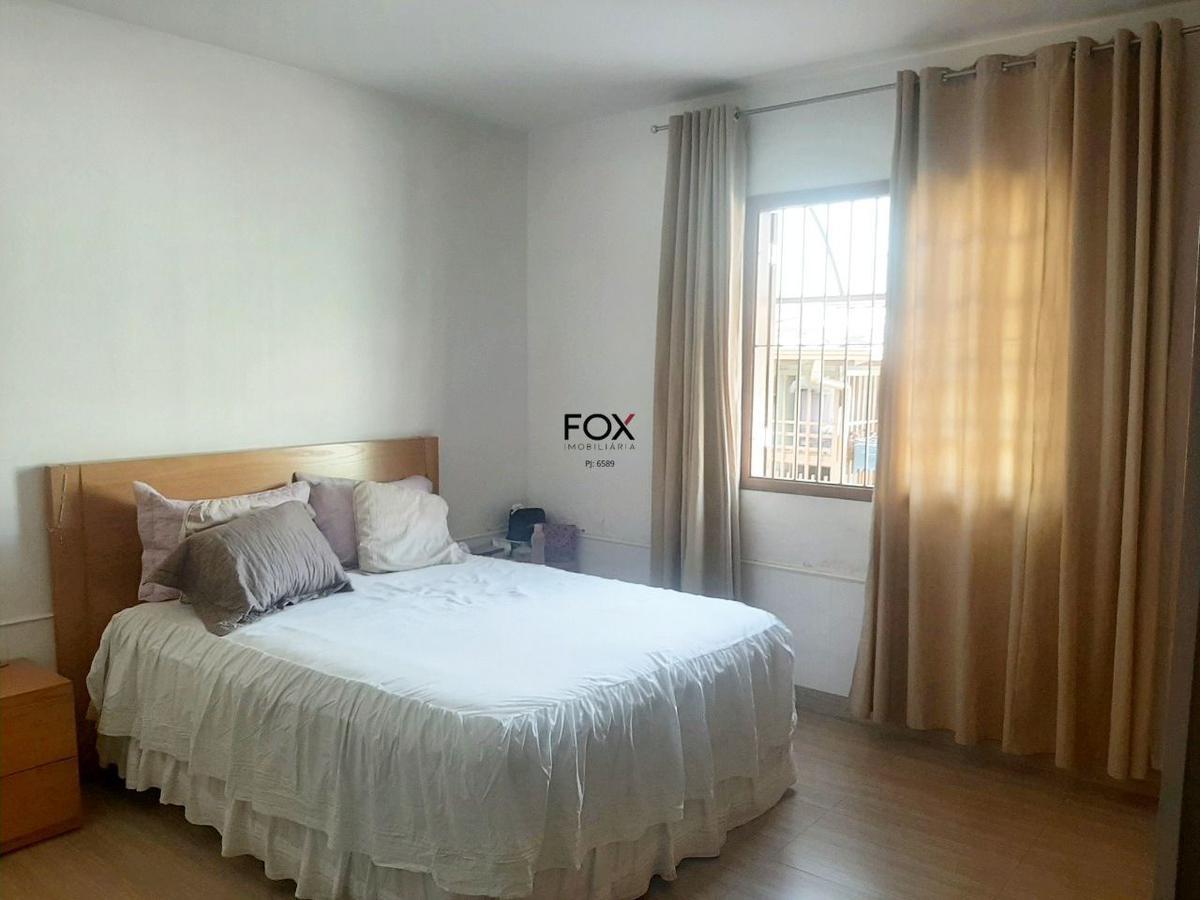 Casa, Jardim América, 3 Quartos, 4 Vagas, 1 Suíte
