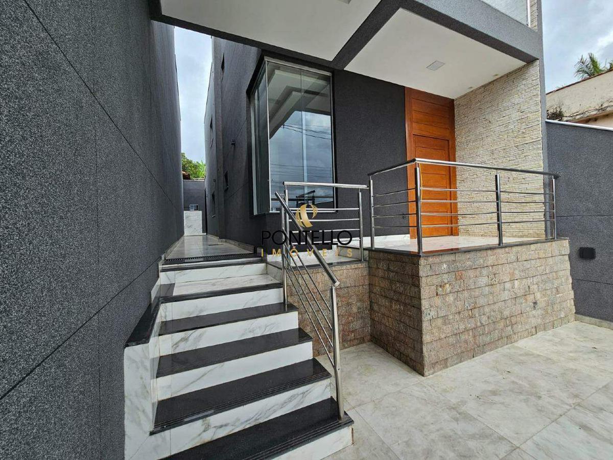 Casa, Nossa Senhora das Graças, 3 Quartos, 2 Vagas, 1 Suíte