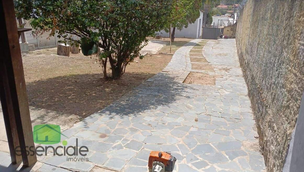 Galpão, Fonte Grande, 4 Quartos, 10 Vagas, 1 Suíte