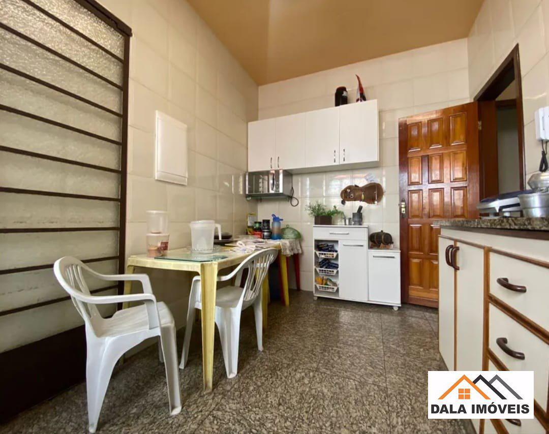 Casa, Santa Amélia, 4 Quartos, 4 Vagas, 2 Suítes