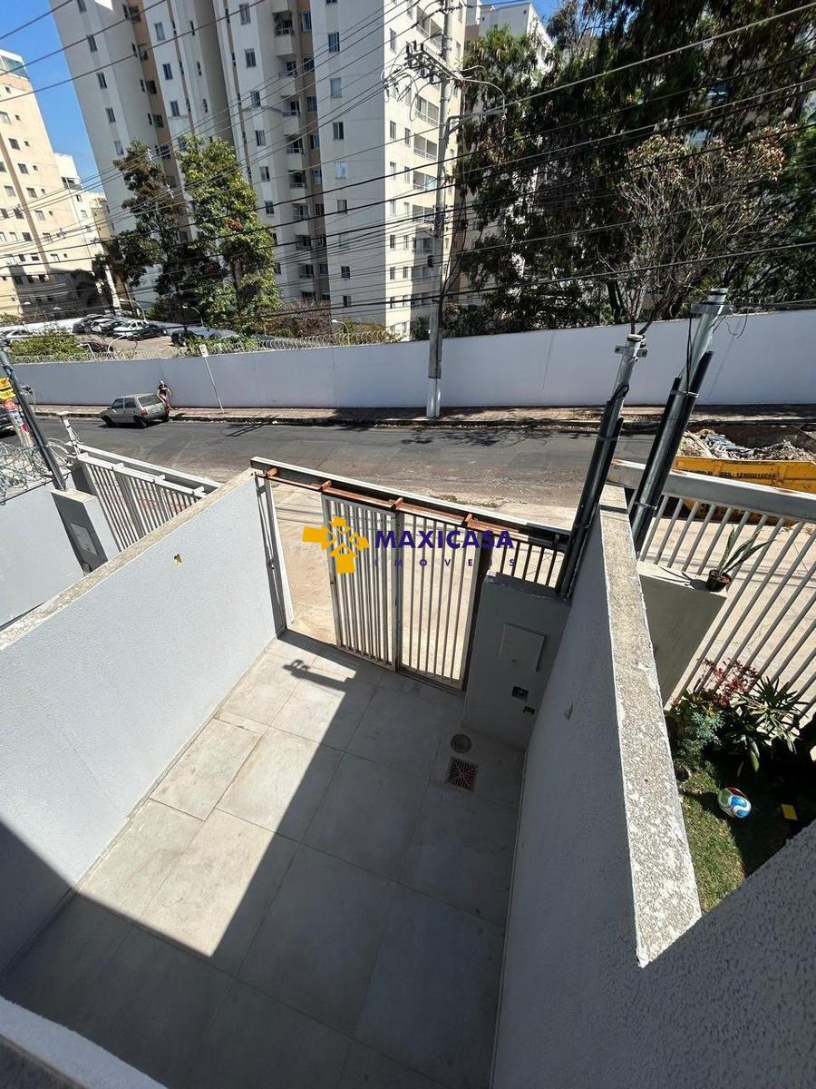 Casa, Planalto, 2 Quartos, 1 Vaga, 1 Suíte