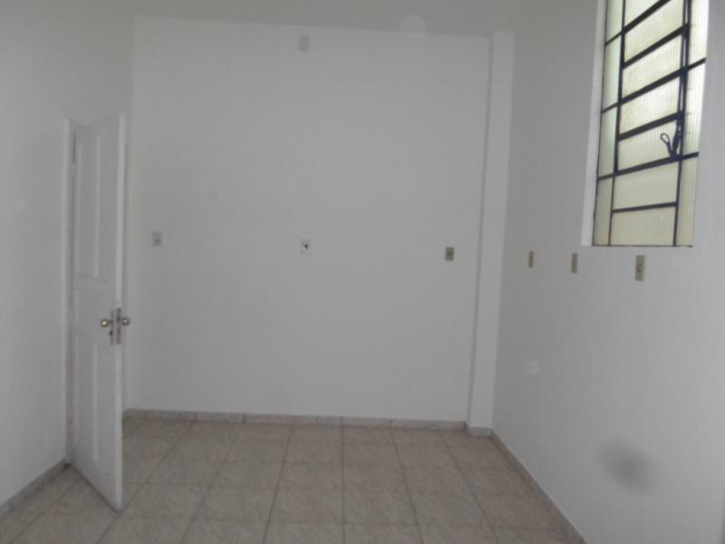 Casa, Floresta, 1 Quarto, 0 Vaga