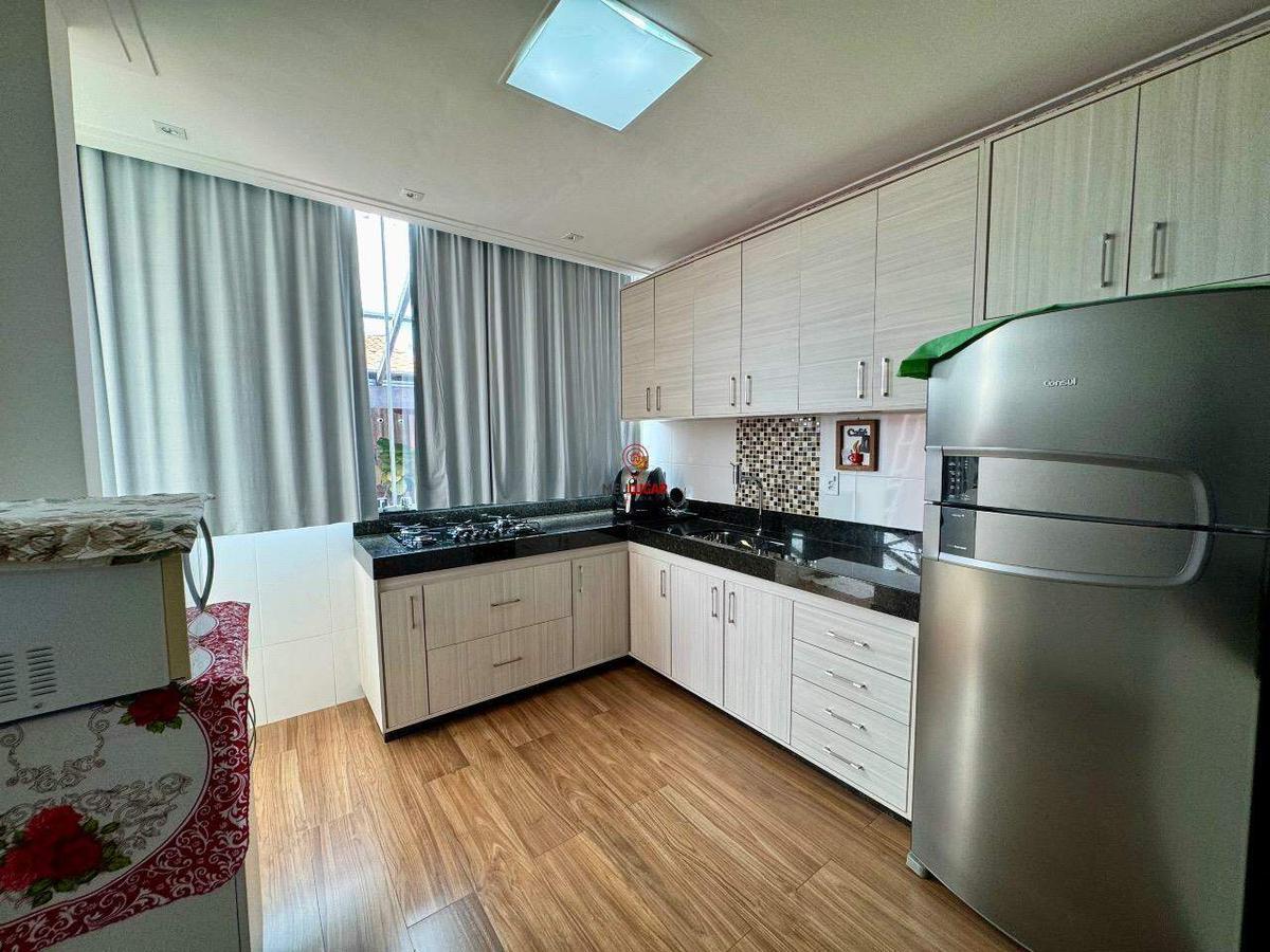 Casa, Diamante, 4 Quartos, 2 Vagas, 1 Suíte