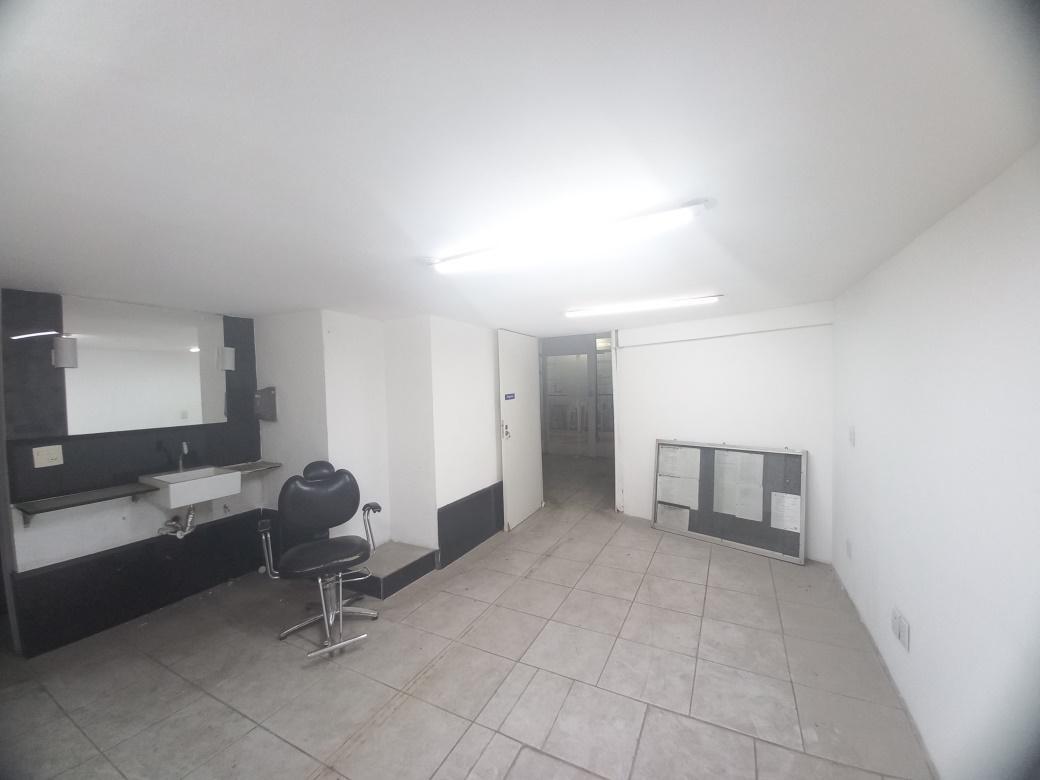 Andar, Centro, 0 Quarto, 0 Vaga