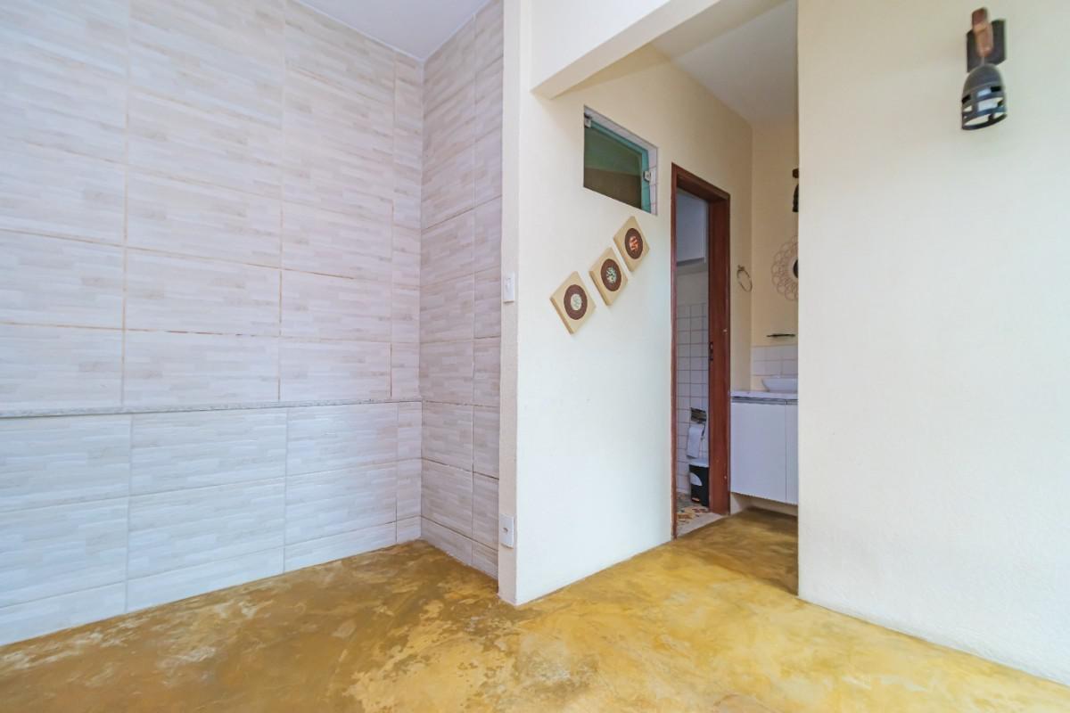 Casa, Itapoã, 4 Quartos, 2 Vagas, 1 Suíte