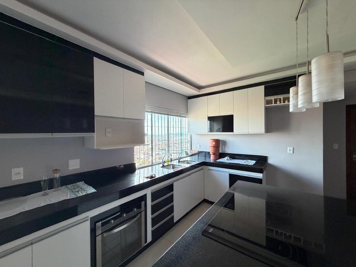 Casa, Tropical, 3 Quartos, 2 Vagas, 1 Suíte