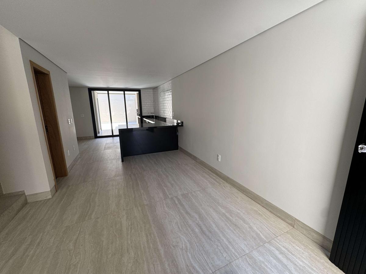 Casa, Jaraguá, 3 Quartos, 3 Vagas, 1 Suíte