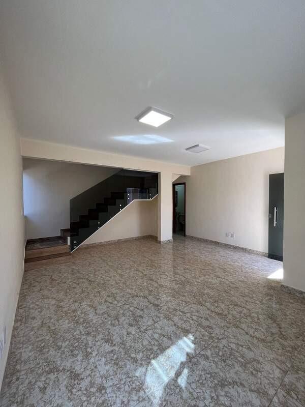 Casa, Diamante, 4 Quartos, 3 Vagas, 1 Suíte