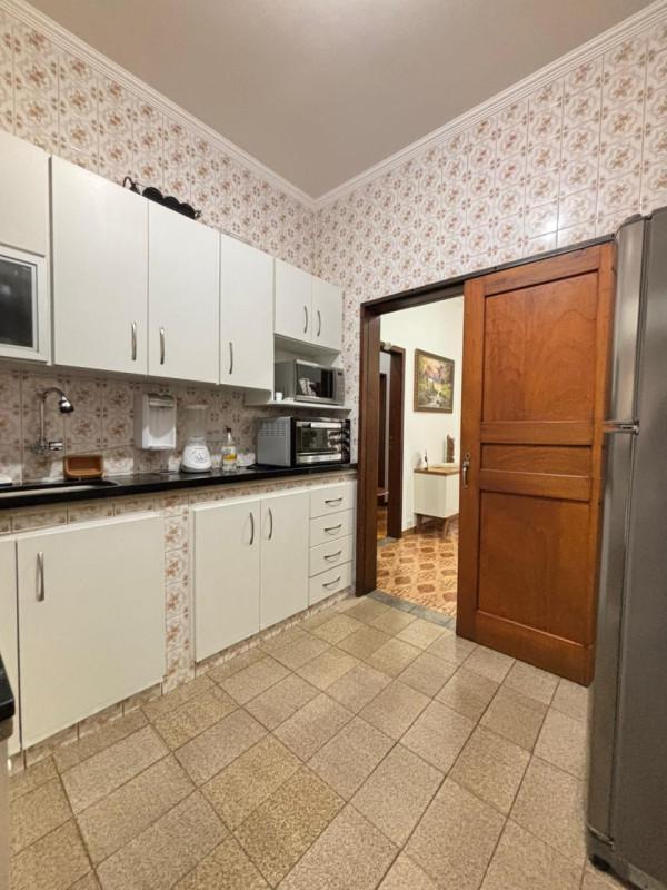 Casa, Sagrada Família, 4 Quartos, 2 Vagas