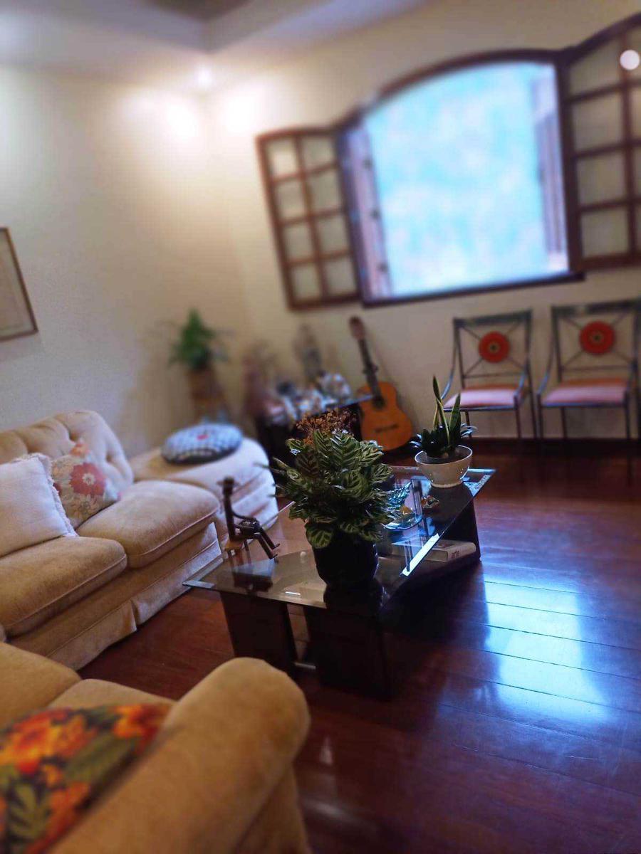 Casa, Caiçaras, 4 Quartos, 3 Vagas, 1 Suíte