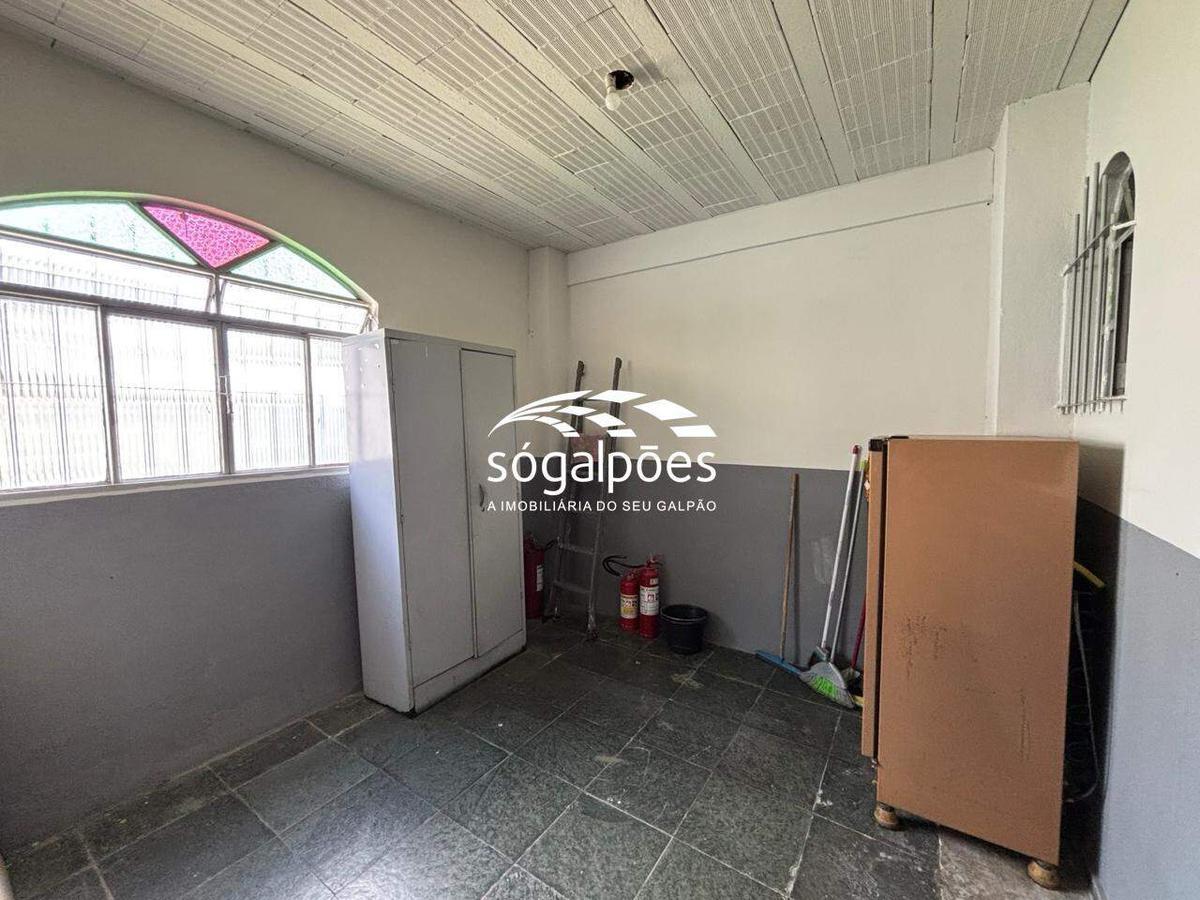 Galpão, Centro, 4 Vagas