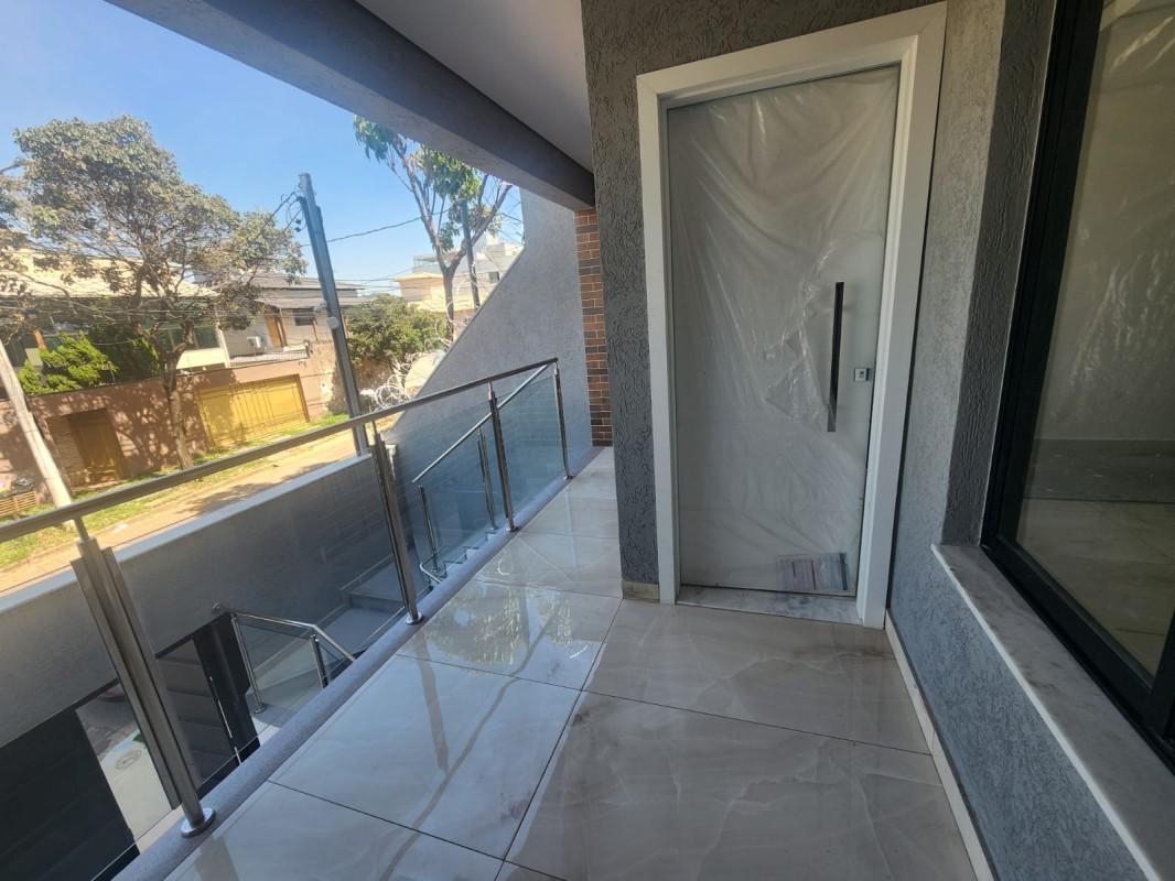 Casa, Cabral, 3 Quartos, 4 Vagas, 1 Suíte