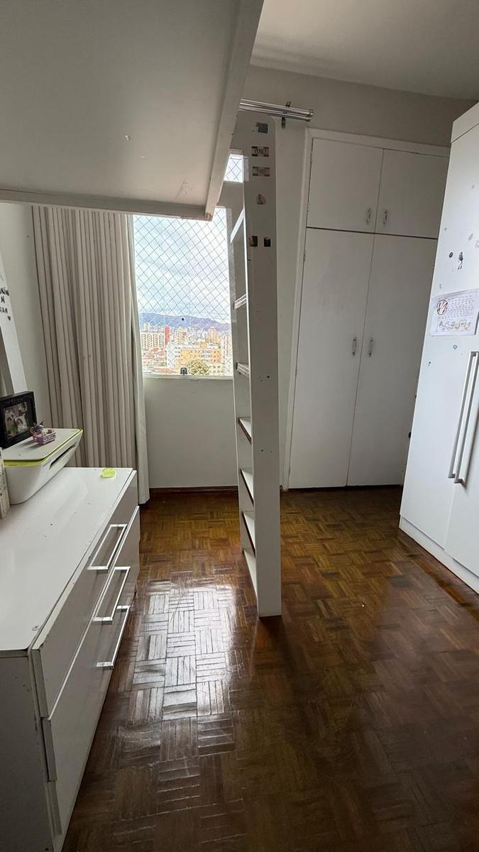Apartamento, Floresta, 3 Quartos, 1 Vaga, 1 Suíte