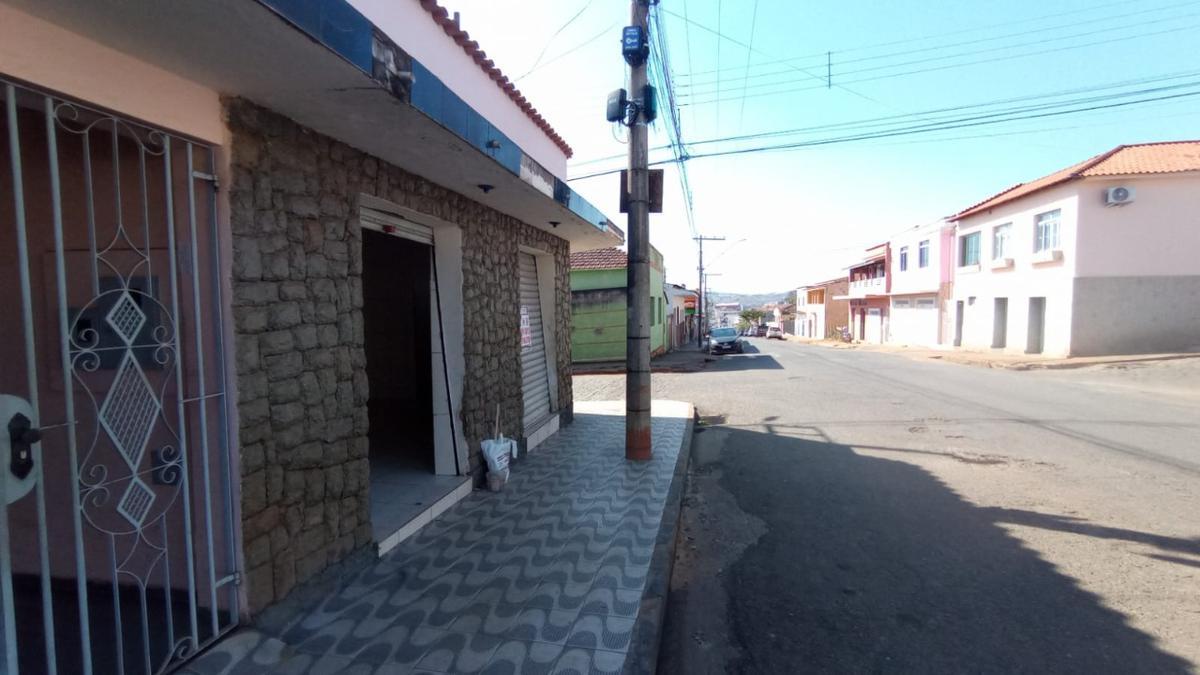 Andar, Centro, 0 Quarto, 0 Vaga