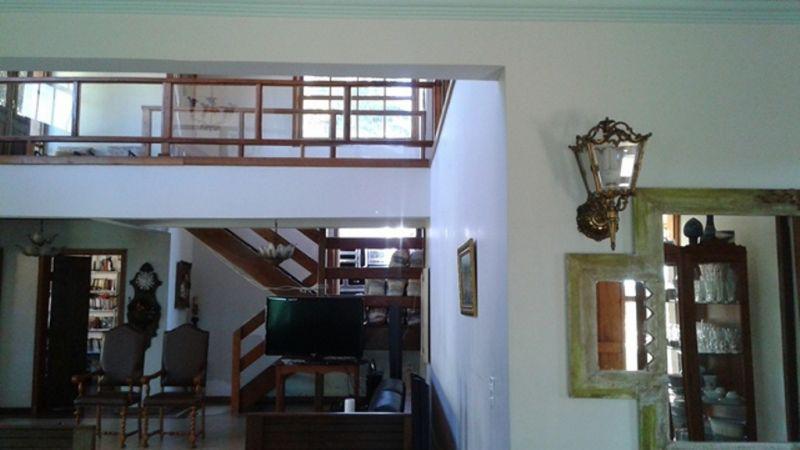 Casa, Braúnas, 4 Quartos, 6 Vagas, 1 Suíte