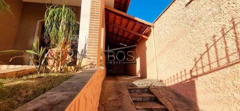 Casa, Santa Inês, 3 Quartos, 2 Vagas, 2 Suítes