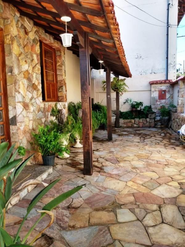 Casa, Carlos Prates, 3 Quartos, 4 Vagas, 1 Suíte