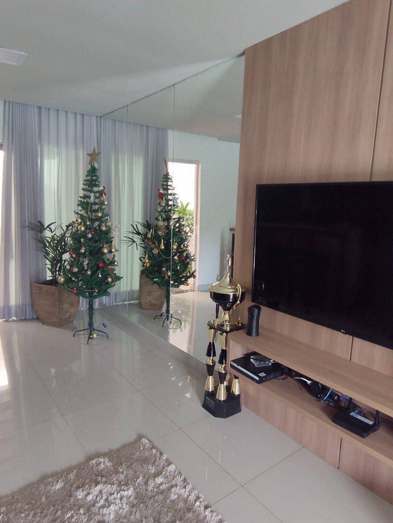 Casa, Duque de Caxias, 3 Quartos, 5 Vagas, 2 Suítes