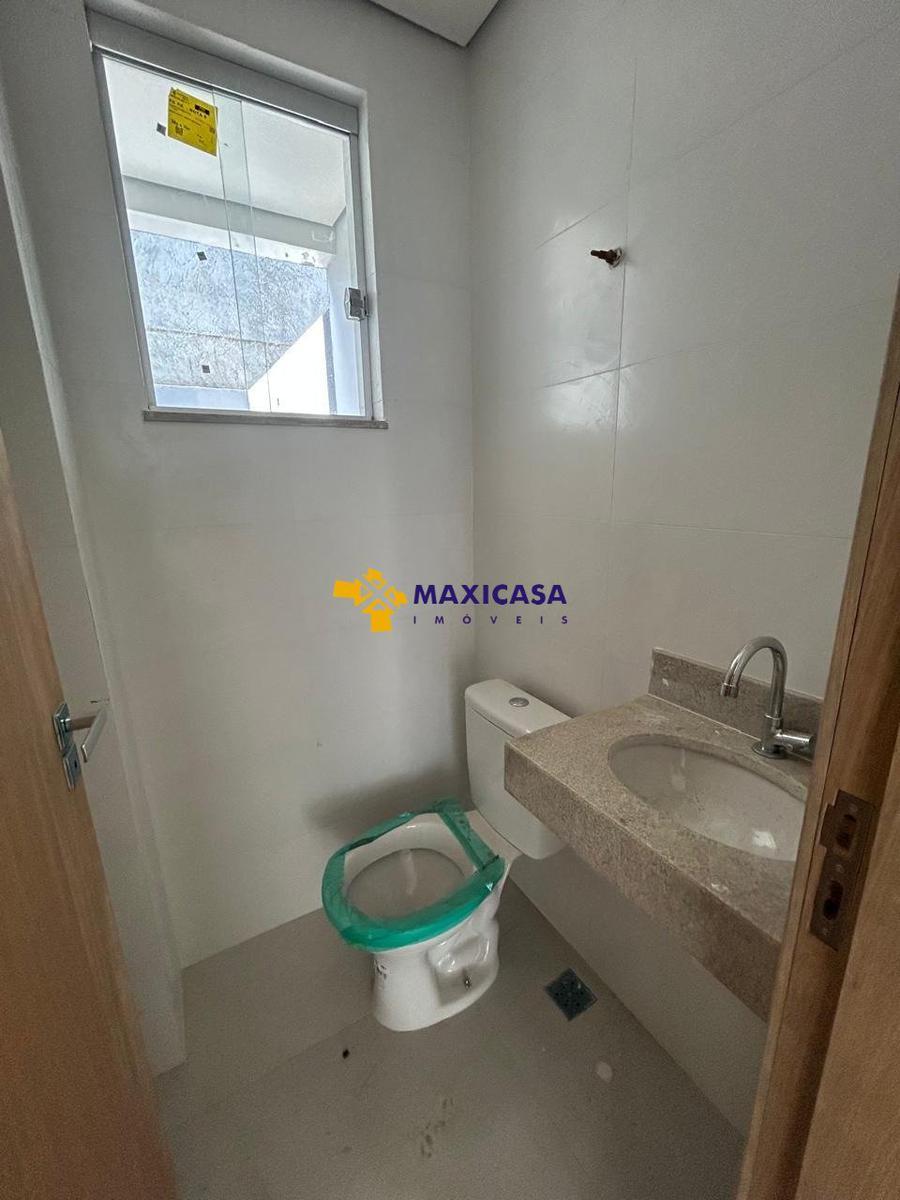 Casa, Planalto, 2 Quartos, 1 Vaga, 1 Suíte