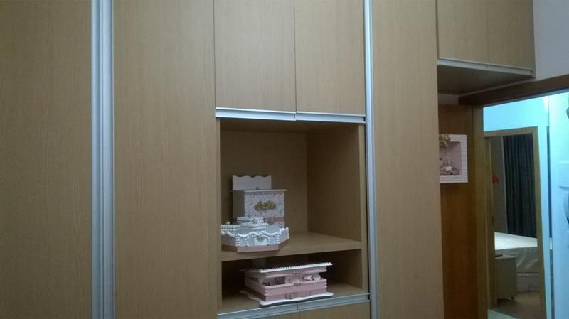 Casa, Cabral, 4 Quartos, 2 Vagas, 1 Suíte