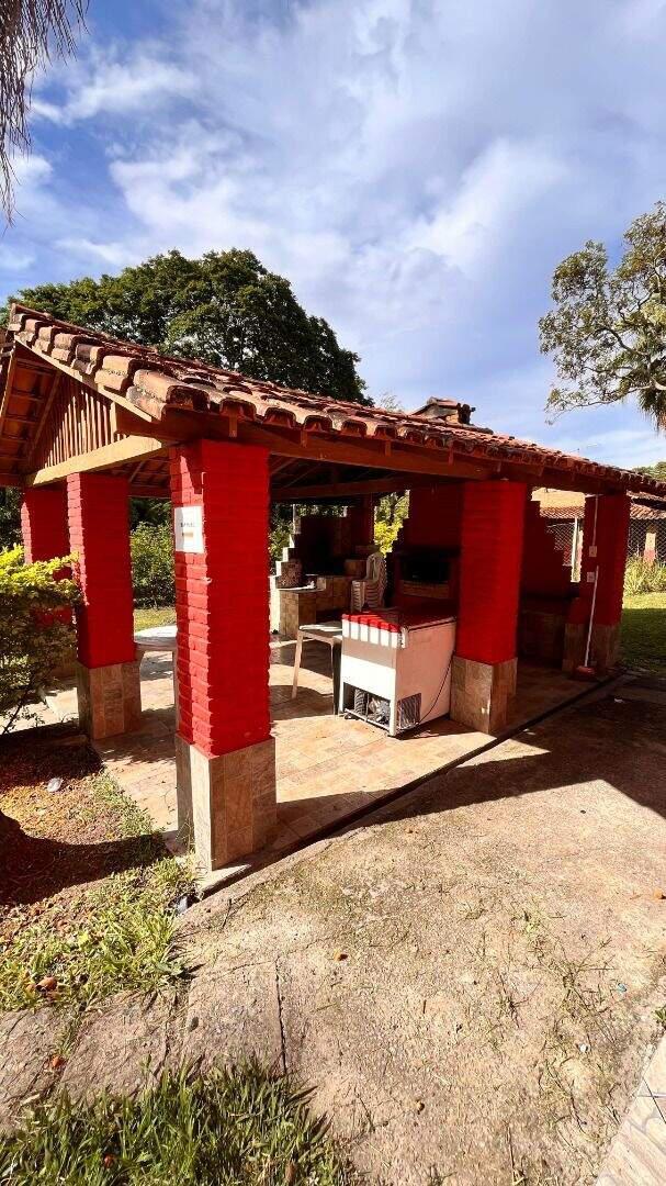 Fazenda, Bonanza, 4 Quartos, 13 Vagas, 1 Suíte