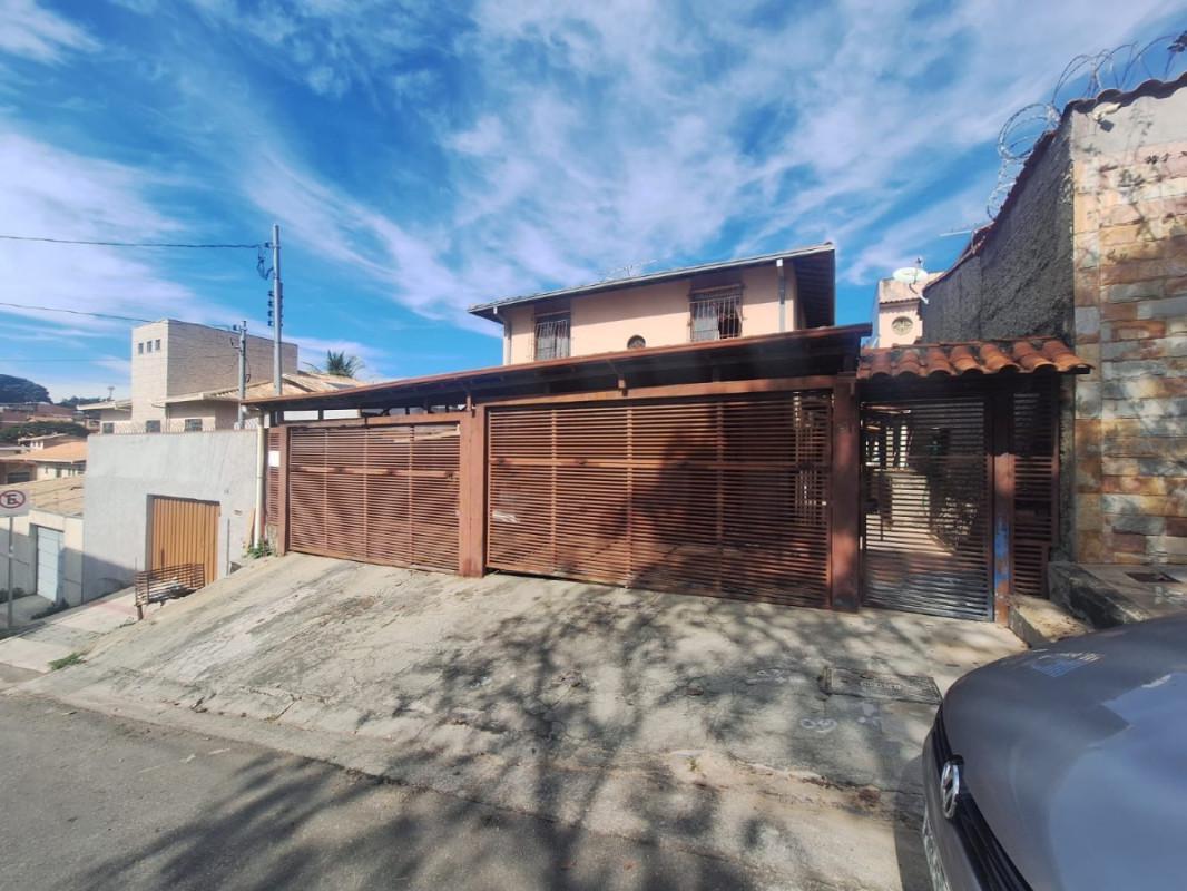 Casa, Glória, 2 Quartos, 0 Vaga