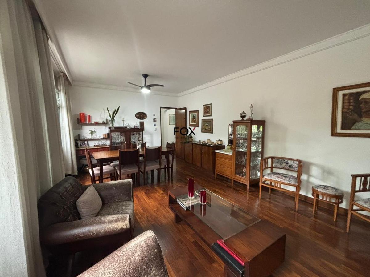 Apartamento, Coração de Jesus, 4 Quartos, 2 Vagas, 1 Suíte