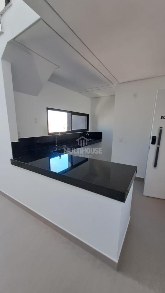 Apartamento, Grajaú, 1 Quarto, 4 Vagas, 1 Suíte