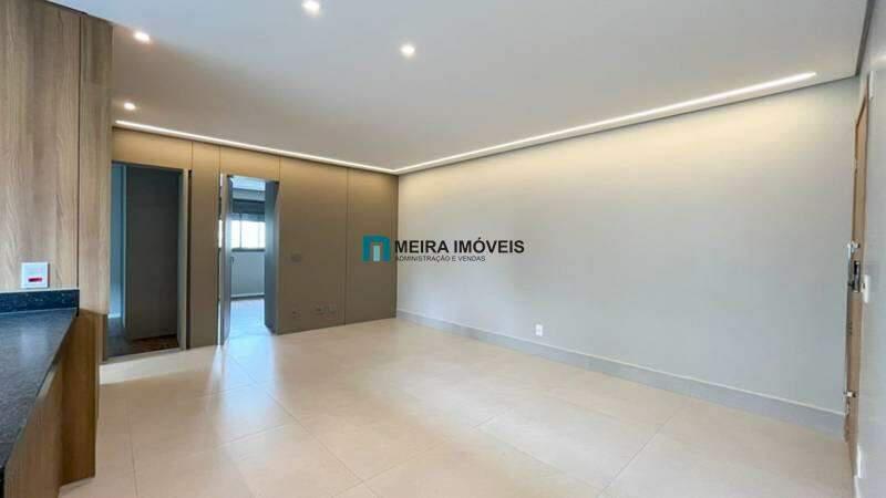 Apartamento, Funcionários, 2 Quartos, 2 Vagas, 1 Suíte