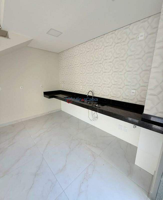 Casa, Córrego Novo, 3 Quartos, 2 Vagas, 1 Suíte