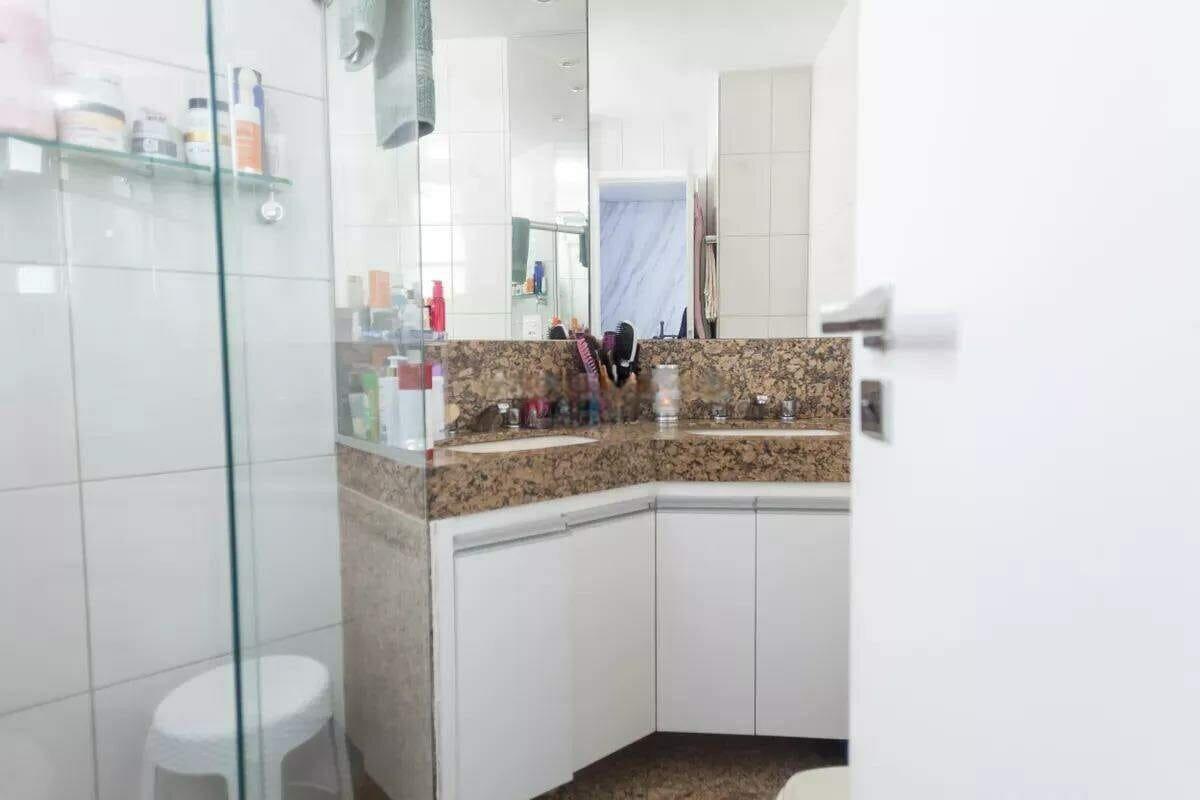 Apartamento, Sion, 4 Quartos, 3 Vagas, 2 Suítes