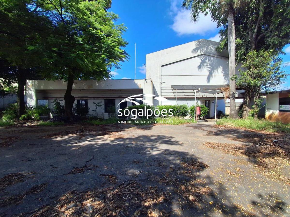 Galpão, São Francisco, 20 Vagas