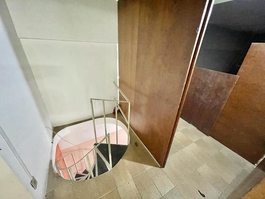 Andar, São José, 0 Quarto, 0 Vaga