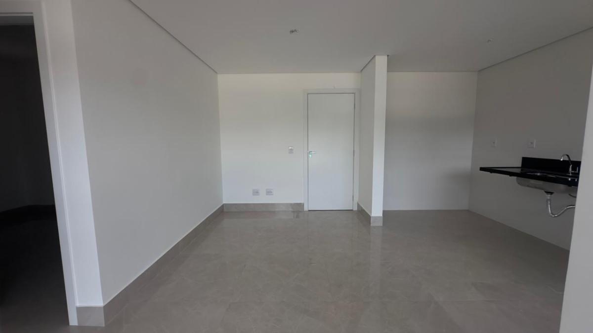 Apartamento, Centro, 2 Quartos, 2 Vagas, 1 Suíte