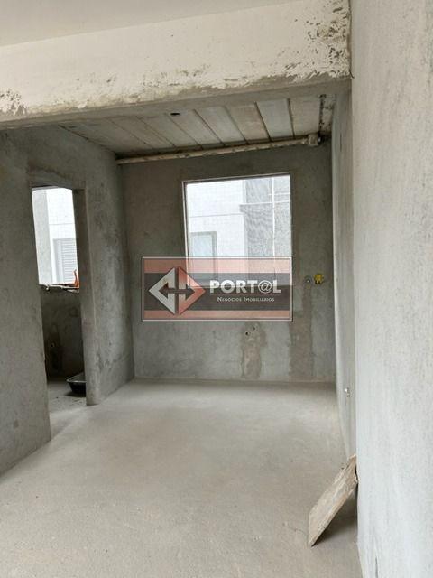 Apartamento, Floresta, 2 Quartos, 2 Vagas, 2 Suítes