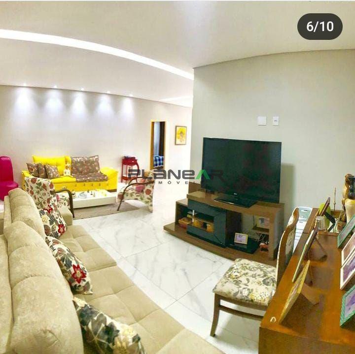 Casa, Novo Riacho, 3 Quartos, 6 Vagas, 2 Suítes