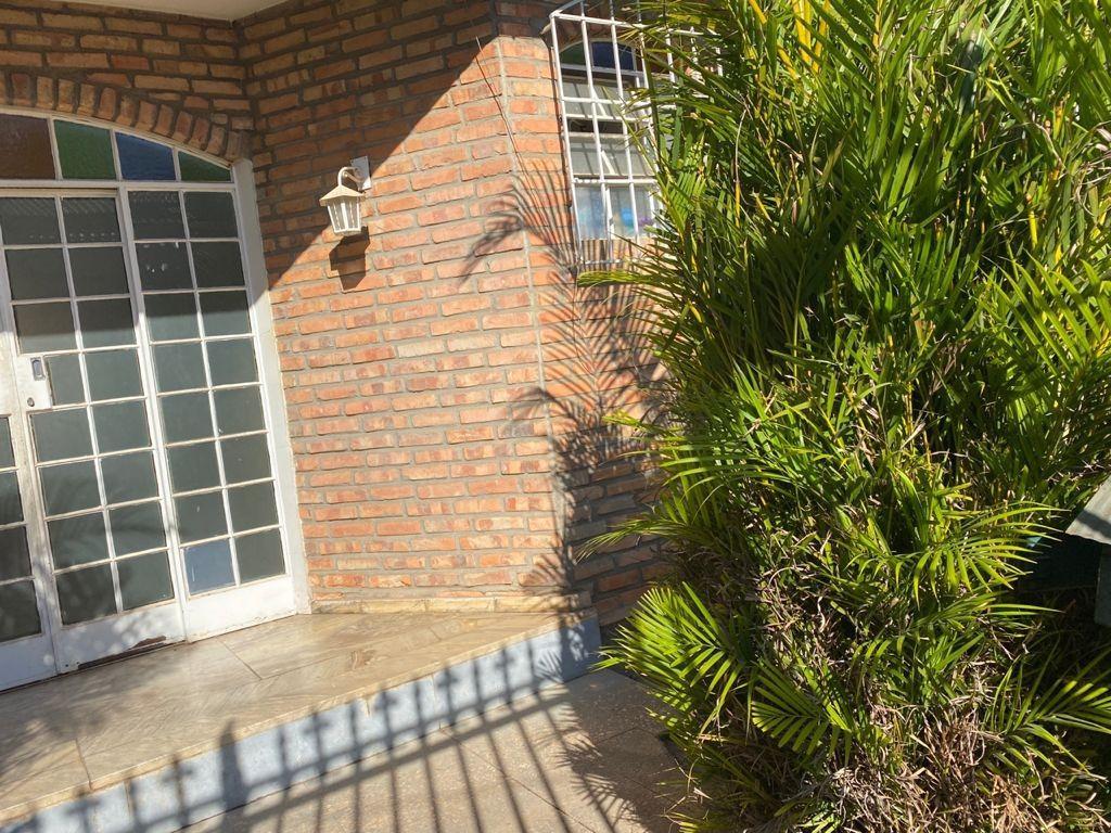 Casa, Sagrada Família, 3 Quartos, 5 Vagas, 1 Suíte