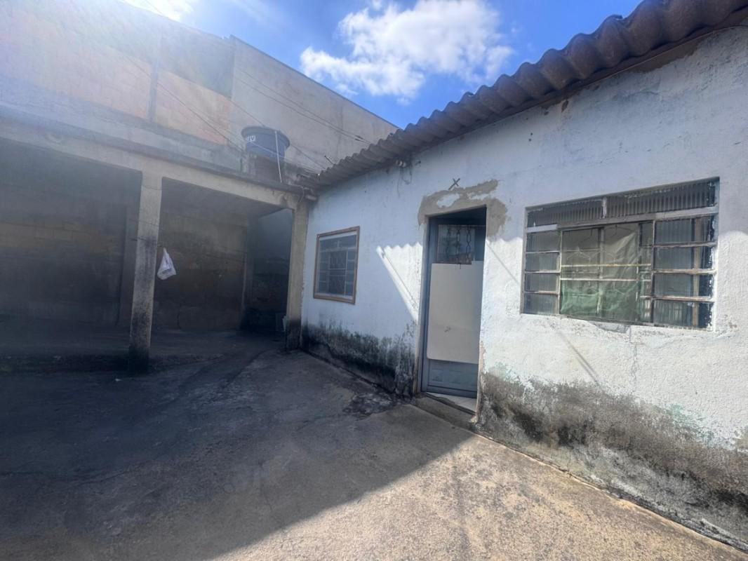 Lote, Lagoa, 4 Quartos, 2 Vagas