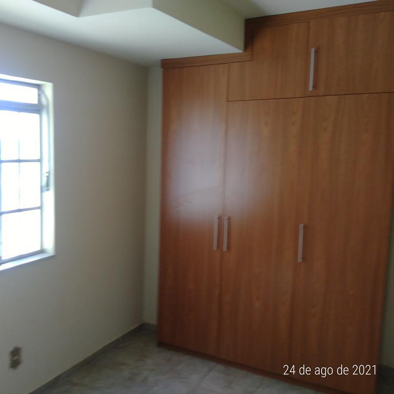 Casa, São Gabriel, 4 Quartos, 2 Vagas, 1 Suíte