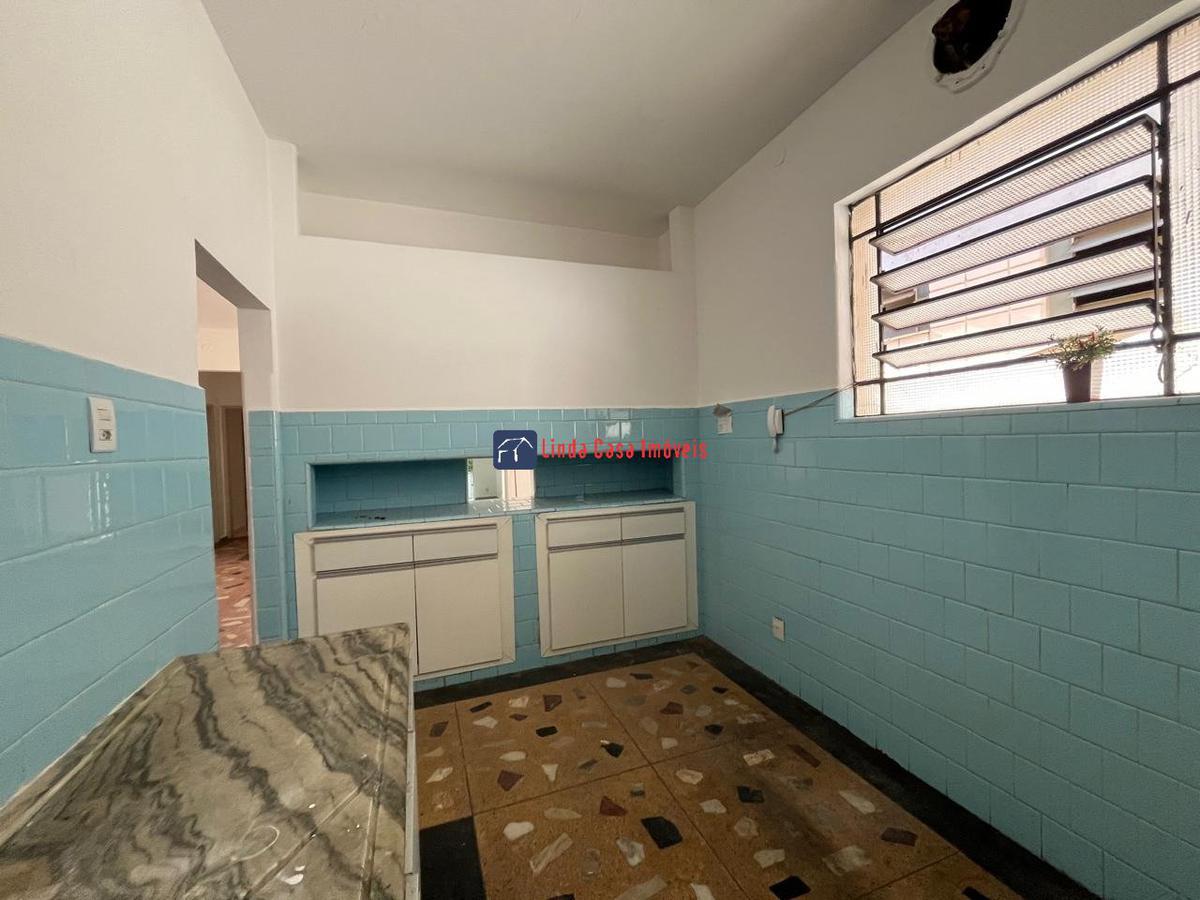 Casa Comercial, Carlos Prates, 4 Quartos, 2 Vagas, 1 Suíte