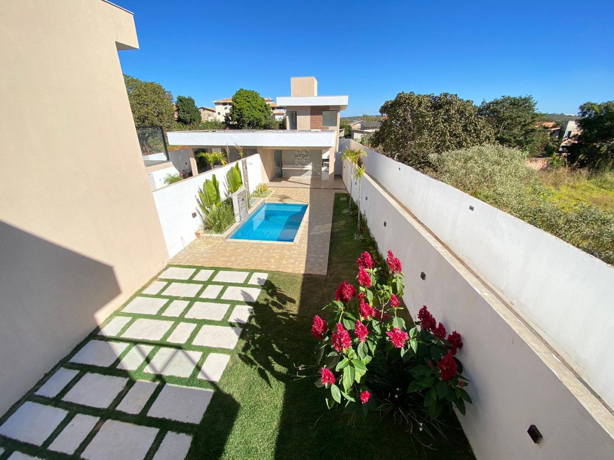 Casa, Várzea, 4 Quartos, 2 Vagas, 2 Suítes