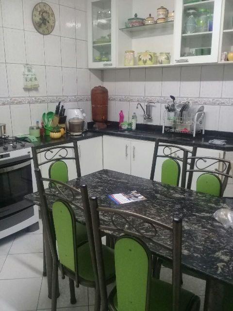 Casa, Céu Azul, 3 Quartos, 8 Vagas