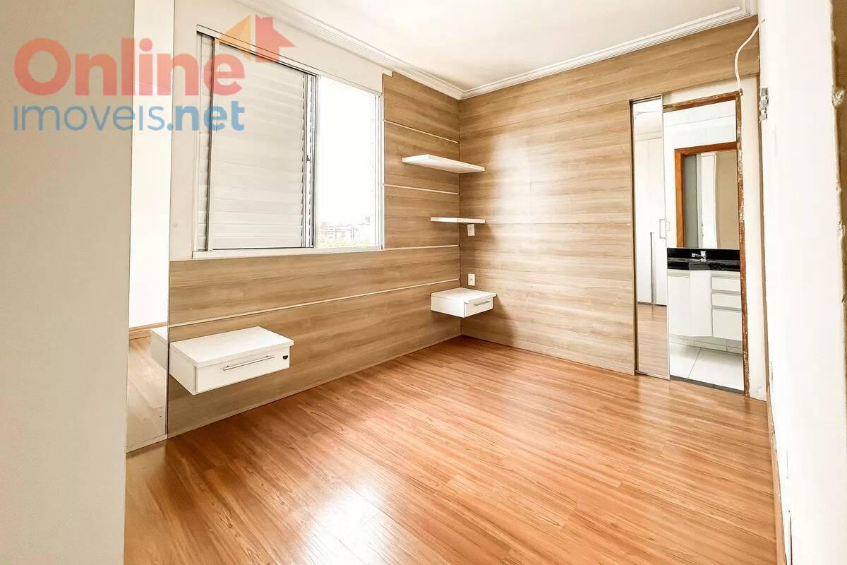 Apartamento, Castelo, 2 Quartos, 0 Vaga, 1 Suíte