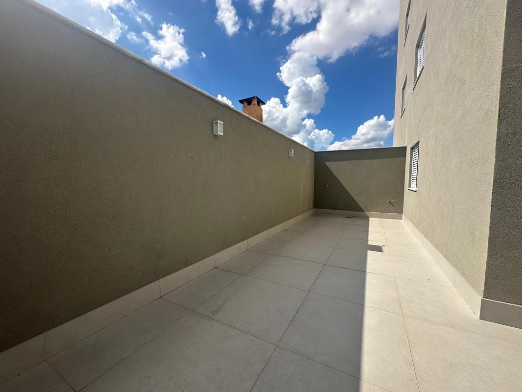Apartamento, Esplanada, 2 Quartos, 1 Vaga, 1 Suíte