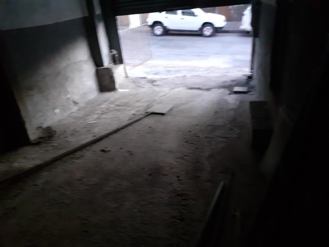 Galpão, Floramar, 0 Quarto, 20 Vagas