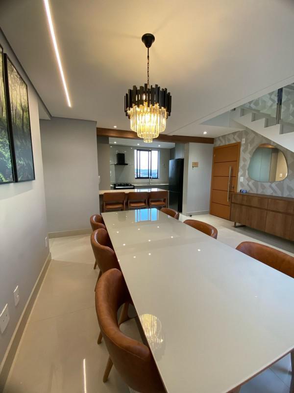 Cobertura, Industrial, 3 Quartos, 2 Vagas, 1 Suíte